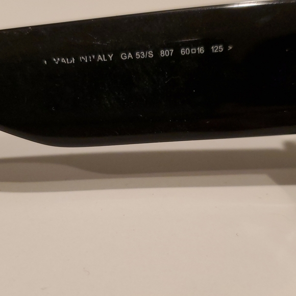 Giorgio Armani women's sunglasses - Picture 4 of 8